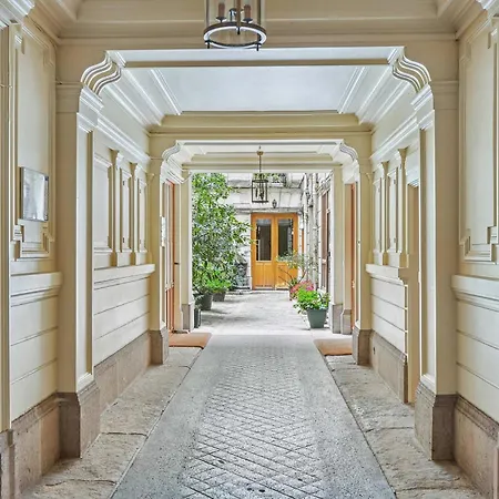 Apartment Modern & Quiet Flat- 1bdr 4p In The Heart Of Paris