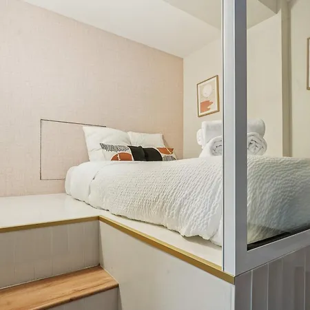 Modern & Quiet Flat- 1bdr 4p In The Heart Of